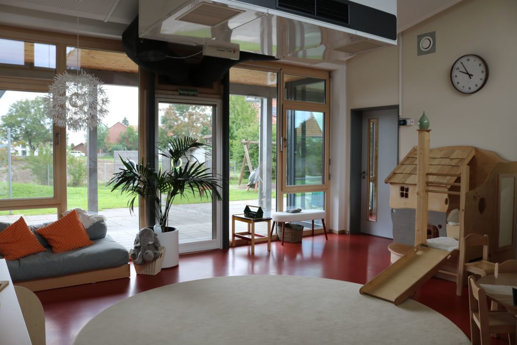 Mandarinen / Orangen Gruppe - Kinderhaus Die Strolche Gruppenraum